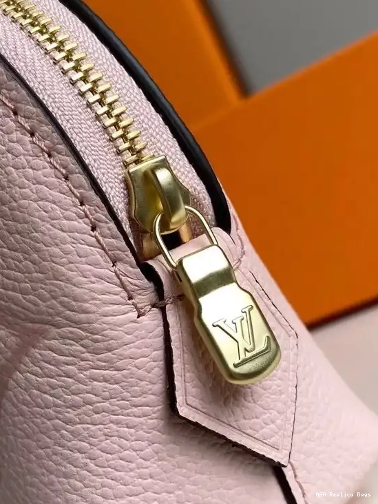 Aaa replica ru POUCH VUITTON COSMETIC LOUIS 0706